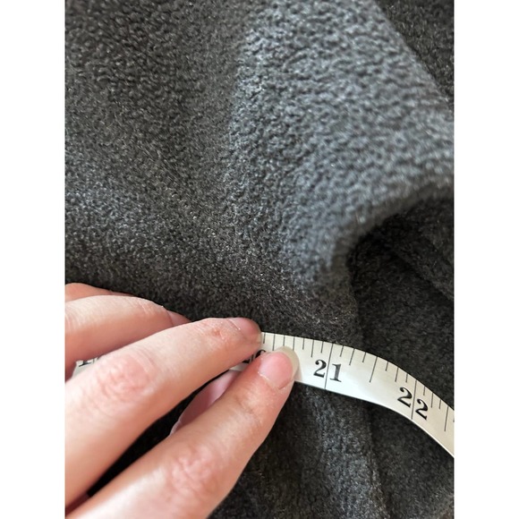 Vintage Mickey Mouse sweatshirt - Picture 6 of 7